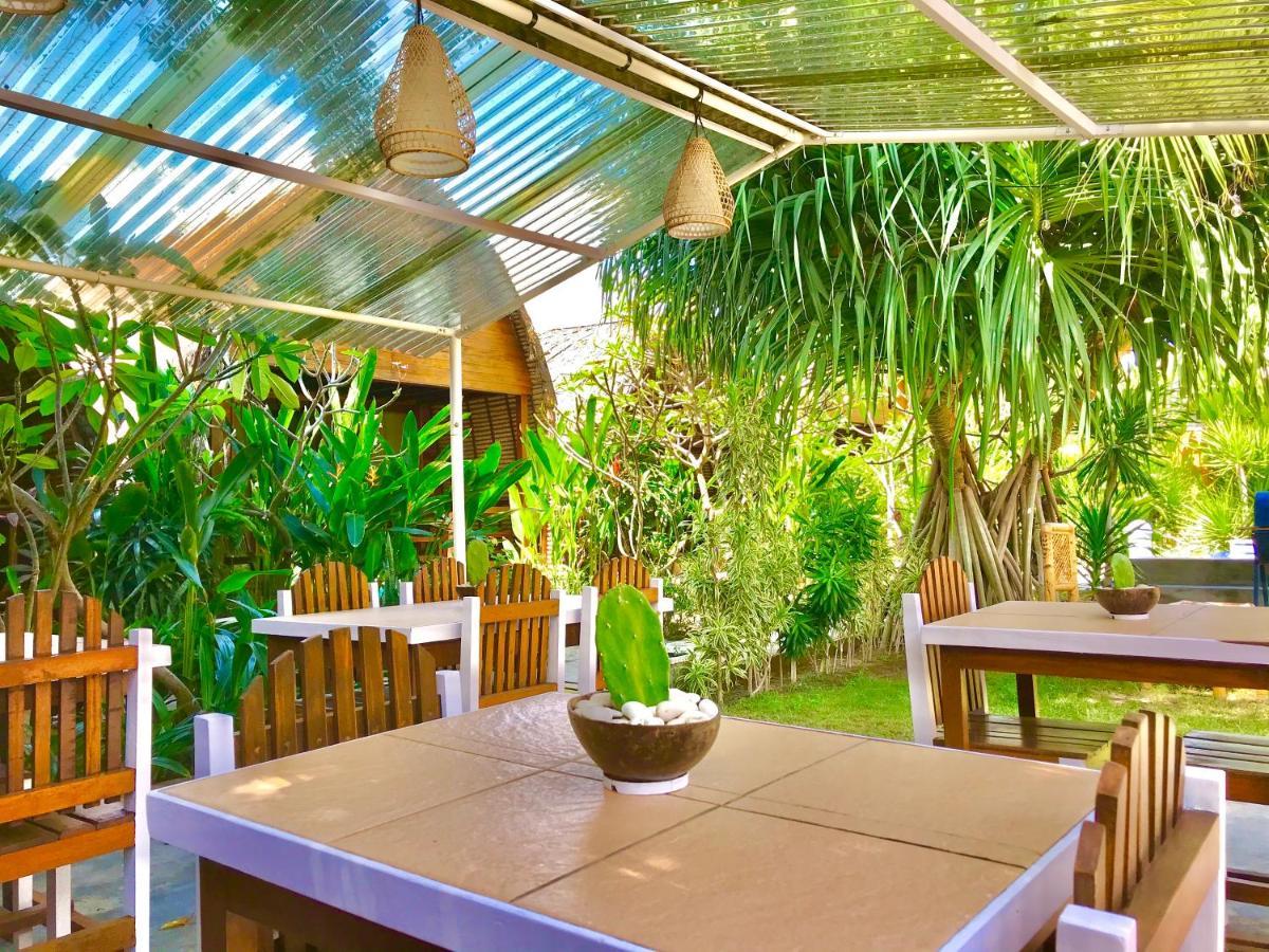 Cotton Tree Cottages Джили Трауанган Екстериор снимка